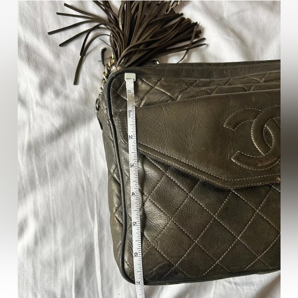 Vintage Chanel Quilted Front Pocket Camera Bag - Picture 9 of 10